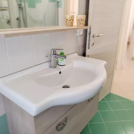 Apartment 300mt Dalla Spiaggia, Wi-fi, Aria Condizionata E Parcheggio