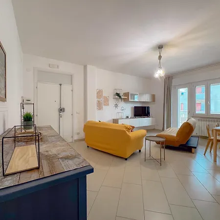 Apartment 300mt Dalla Spiaggia, Wi-fi, Aria Condizionata E Parcheggio *